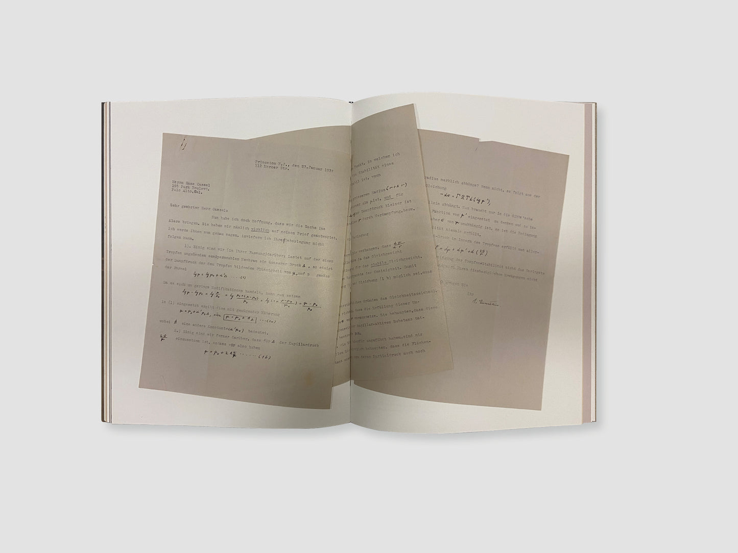 Einstein. The Man and His Mind