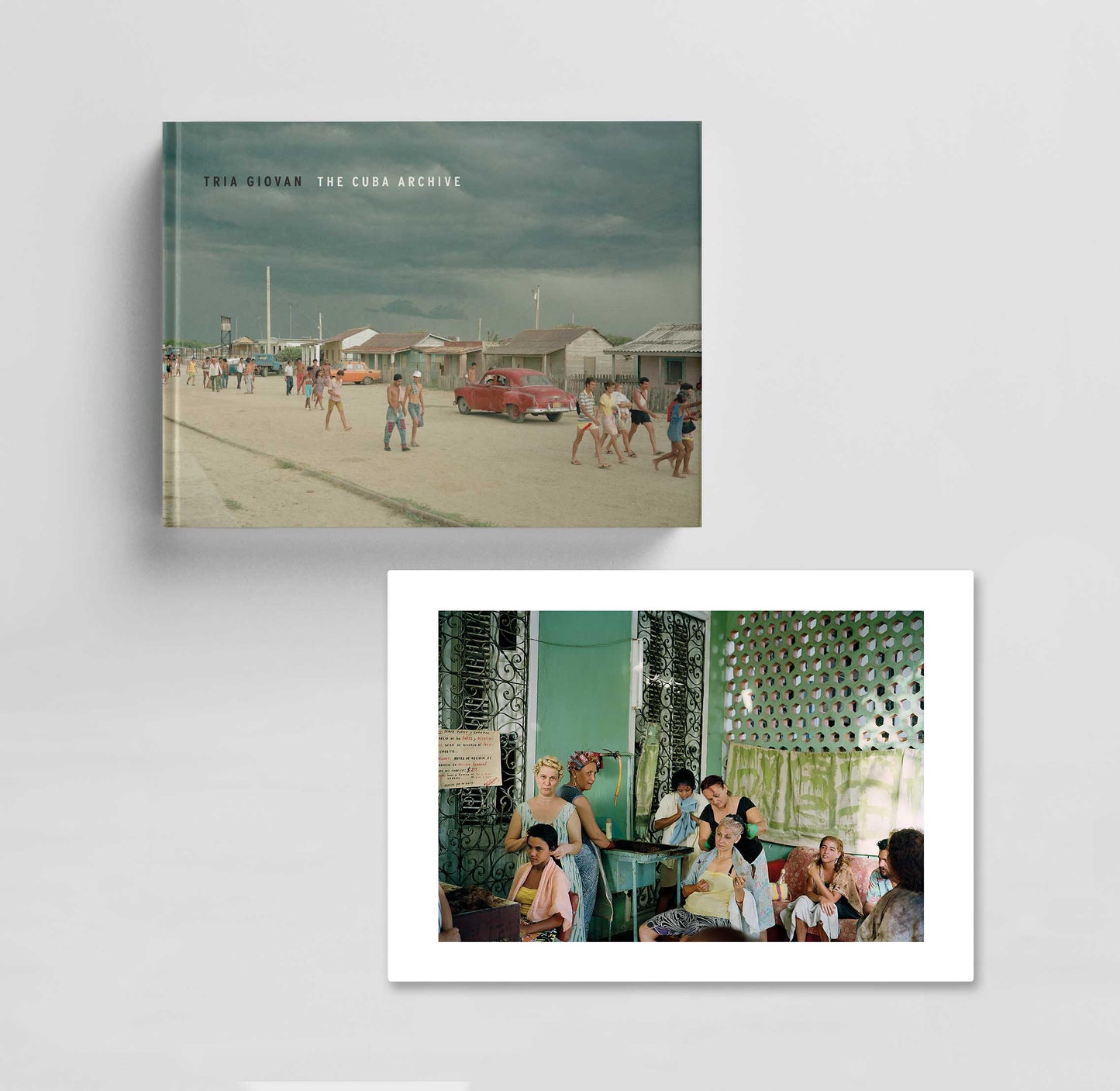 The Cuba Archive. Photographs 1990-1996.Beauty Salon in Vedado-Havana | Collector's Edition Default Title