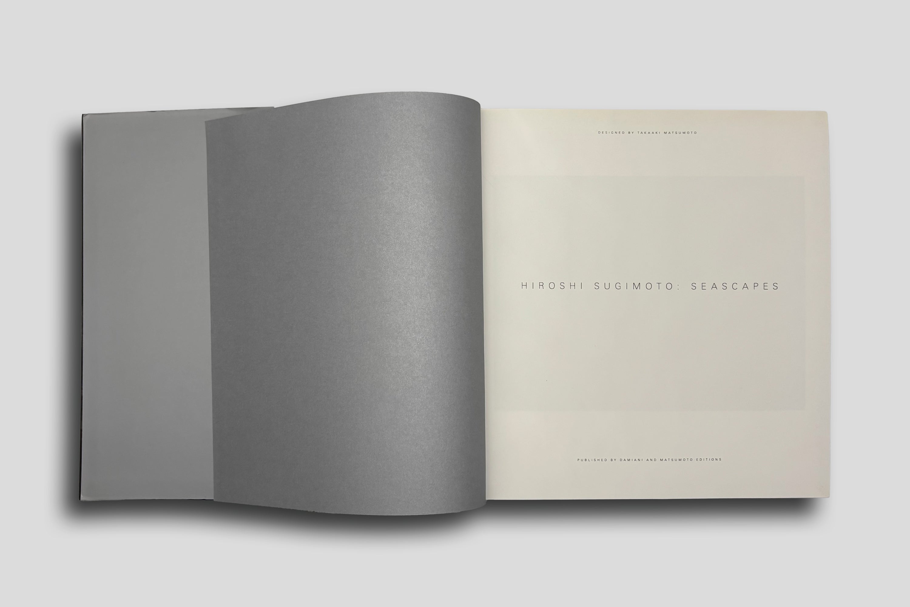 HIROSHI SUGIMOTO 「SEASCAPES」 Book Review: Seascapes by Hiroshi Sugimoto | Blog – F-Stop Magazine
