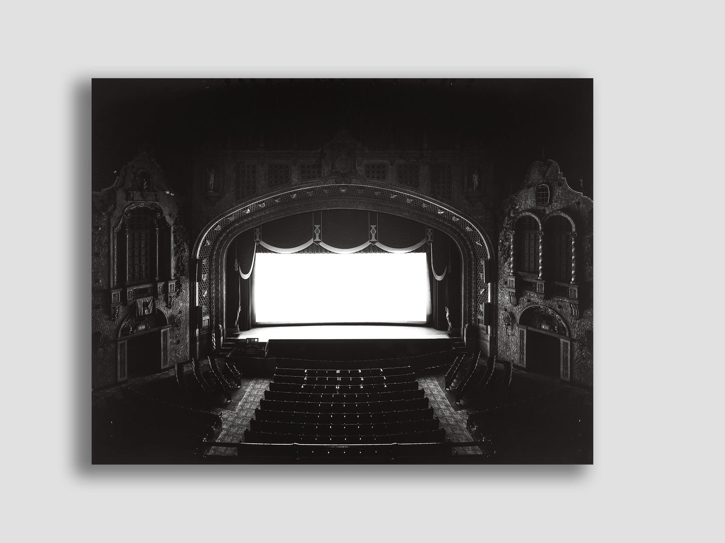 Theaters | NUOVA RISTAMPA