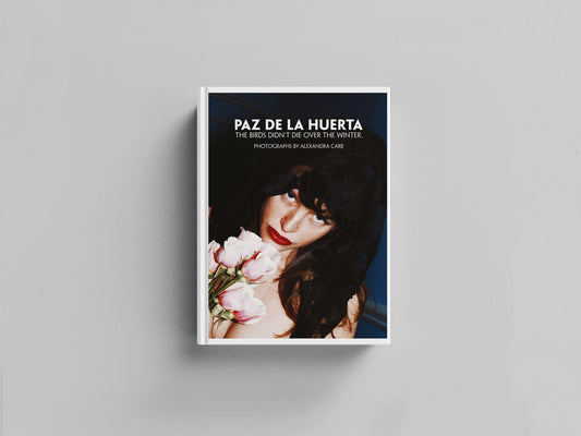 Paz de la Huerta. The Birds didn't die over the winter Default Title